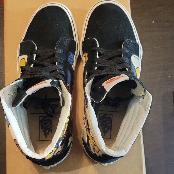 Vans Disney X Sk8-Hi "Mickey and Friends" Mens 7.5 Womens 9 EUC - Picture 6 of 10